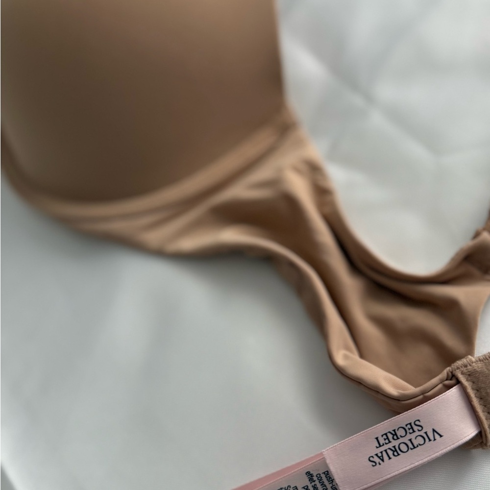 Victoria's Secret Tan Push Up Bra